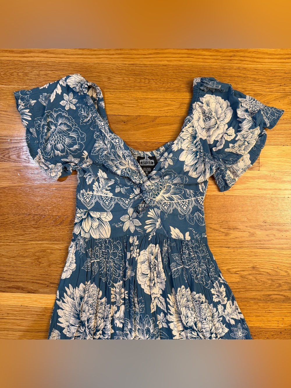 Angie Floral Printed Tiered Maxi Dress in Blue/White - Size Medium - Picture 3 of 9